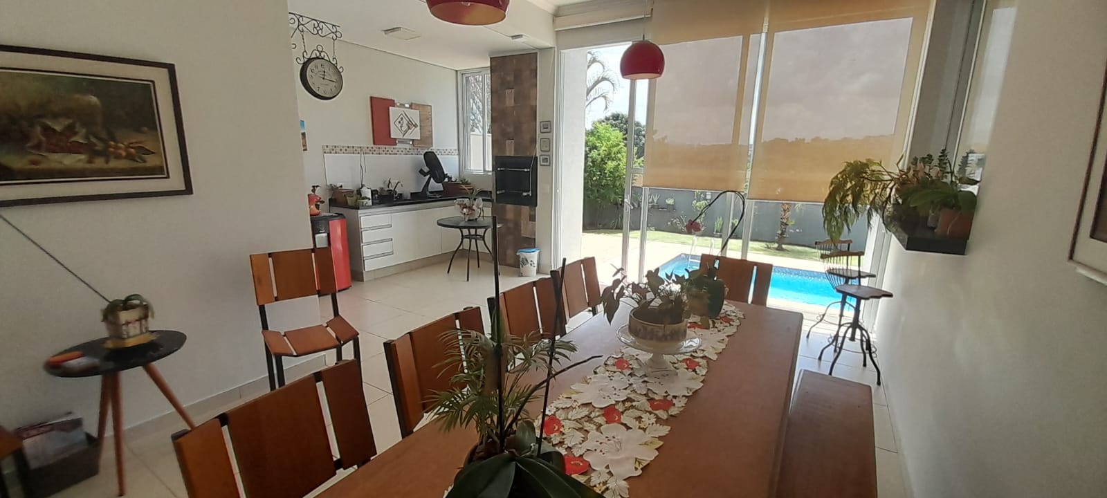 Casa Alto padrão em Condominio