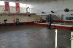 Academia com piscina aquecida