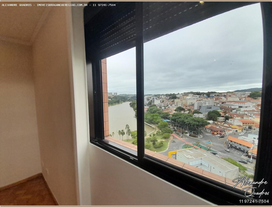 Apartamento Vista para o Lago